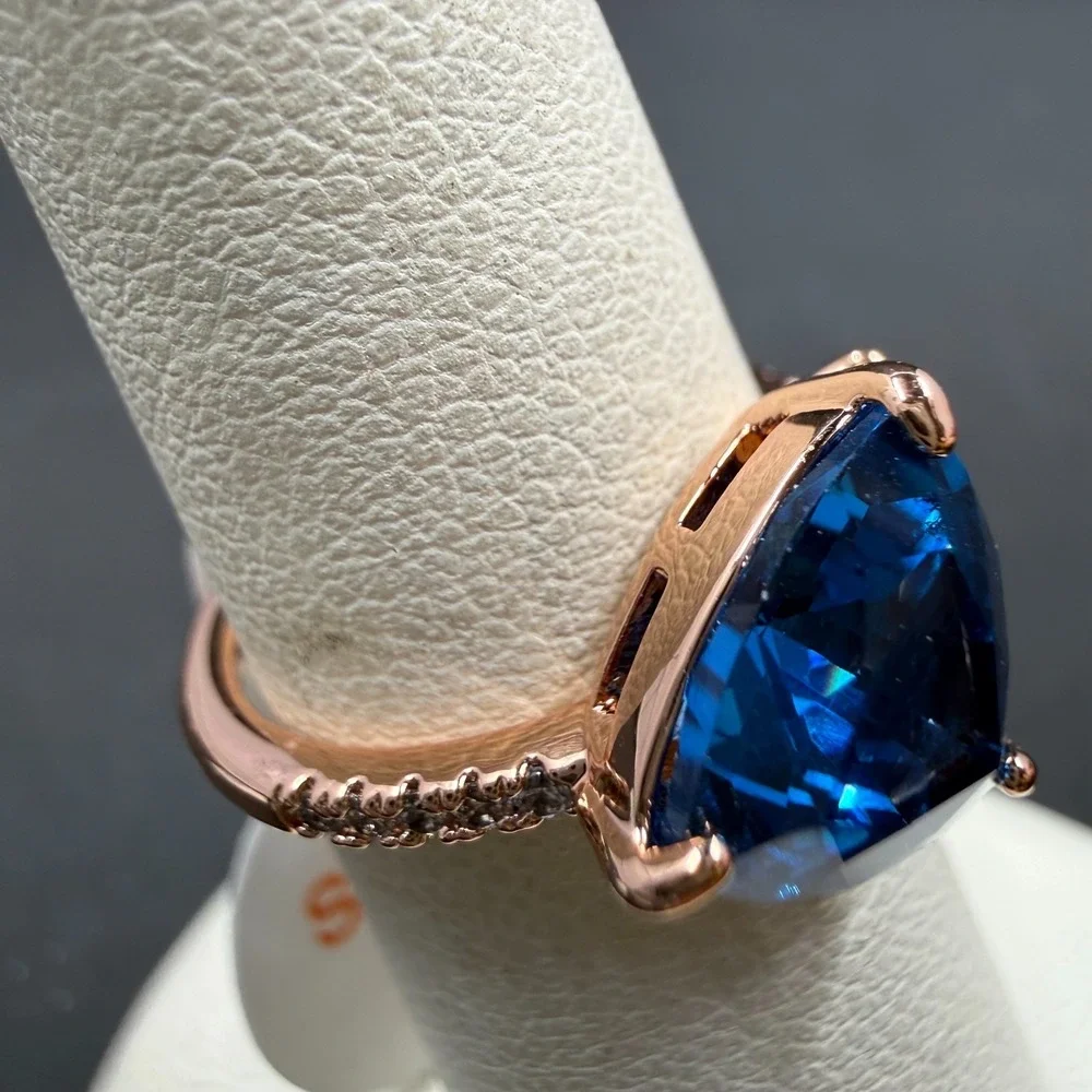 Bomb Party More Than Iconic Size 6 Ring Lab True Topaz RBP6653 Rose Gold